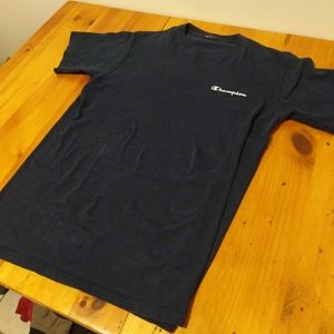 Champion T-shirt sz small